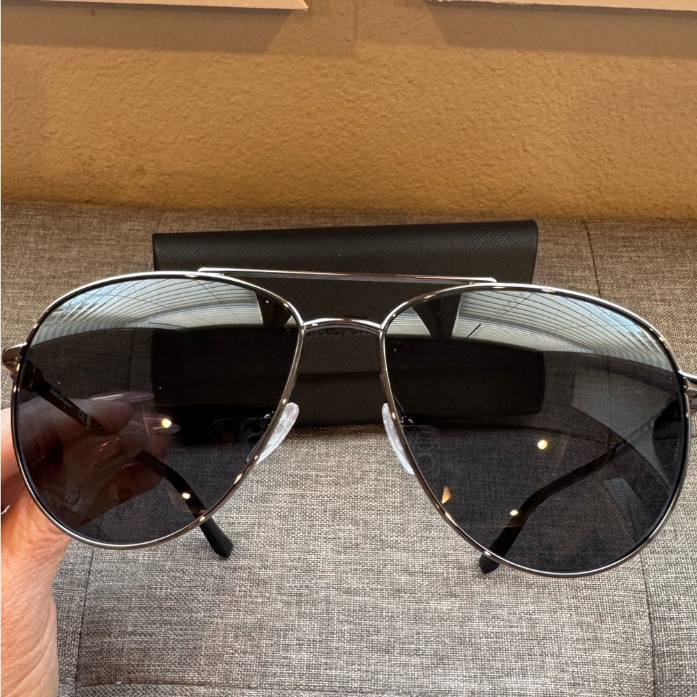 Salvatore Ferragamo Authentic Aviator Sunglasses Unisex NWOT